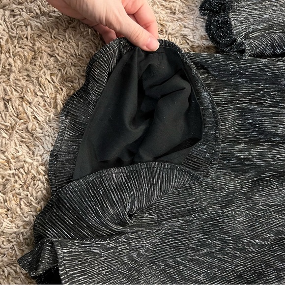 NWT shimmer off the shoulder romper - Picture 5 of 5